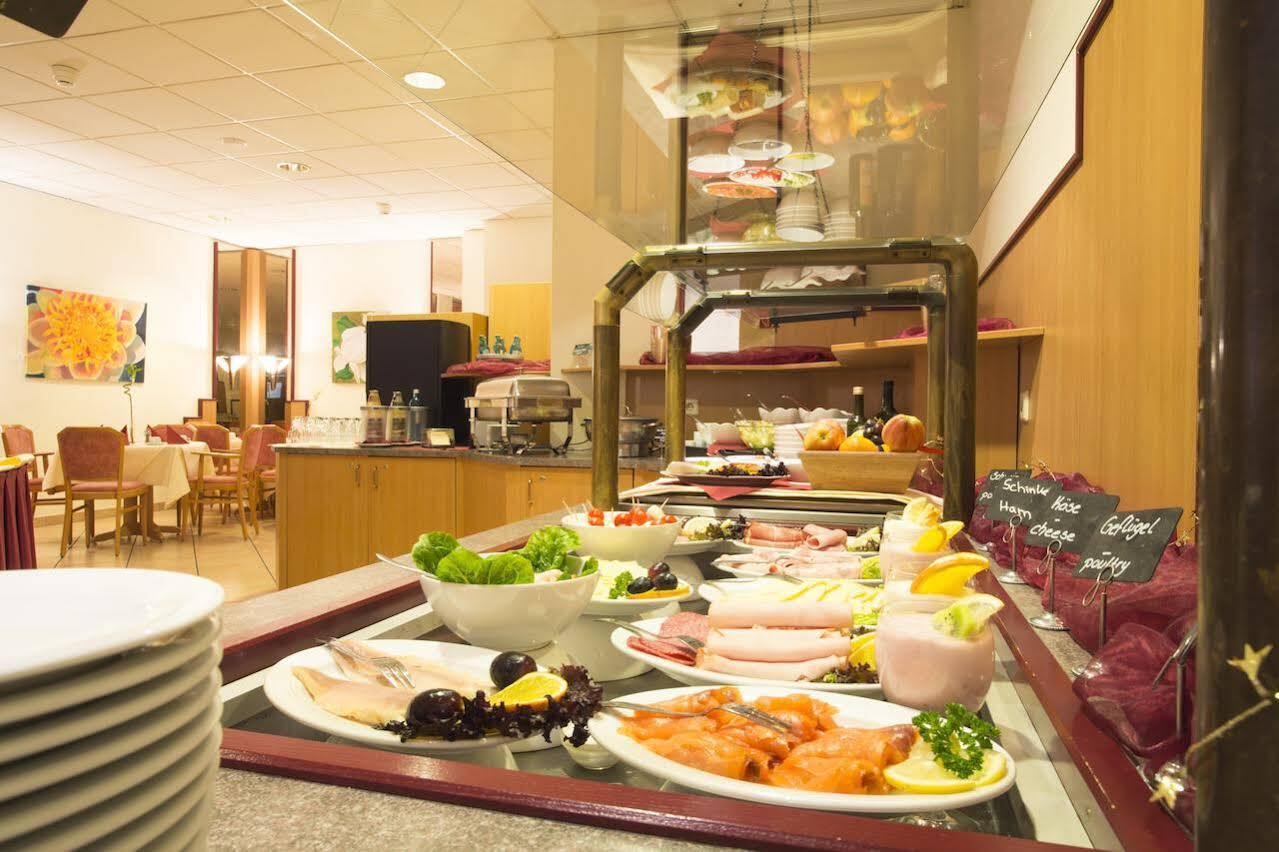 Trip Inn Hotel Frankfurt Airport Рюссельсгайм Екстер'єр фото